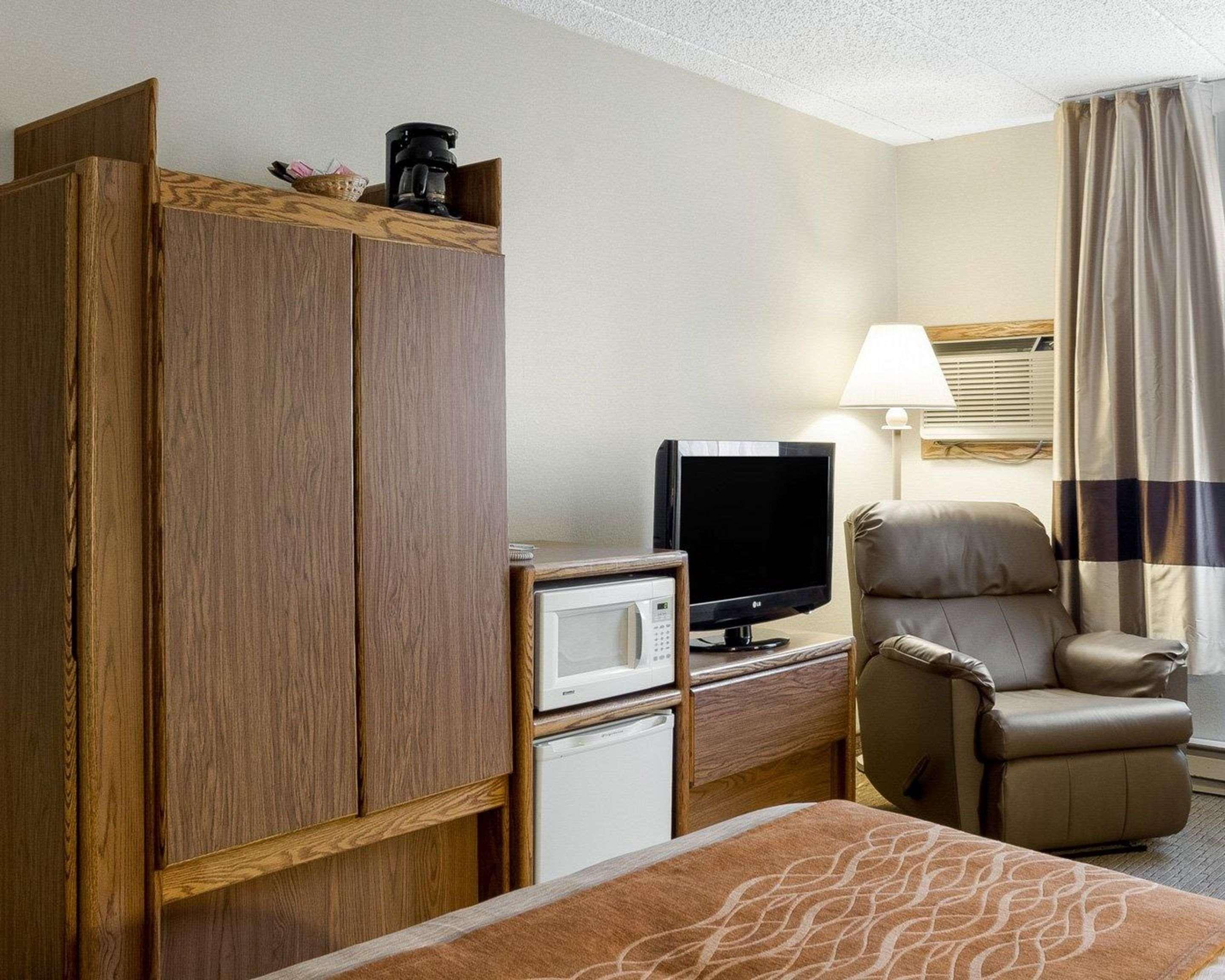 Quality Inn Bismarck I-94 Exteriör bild