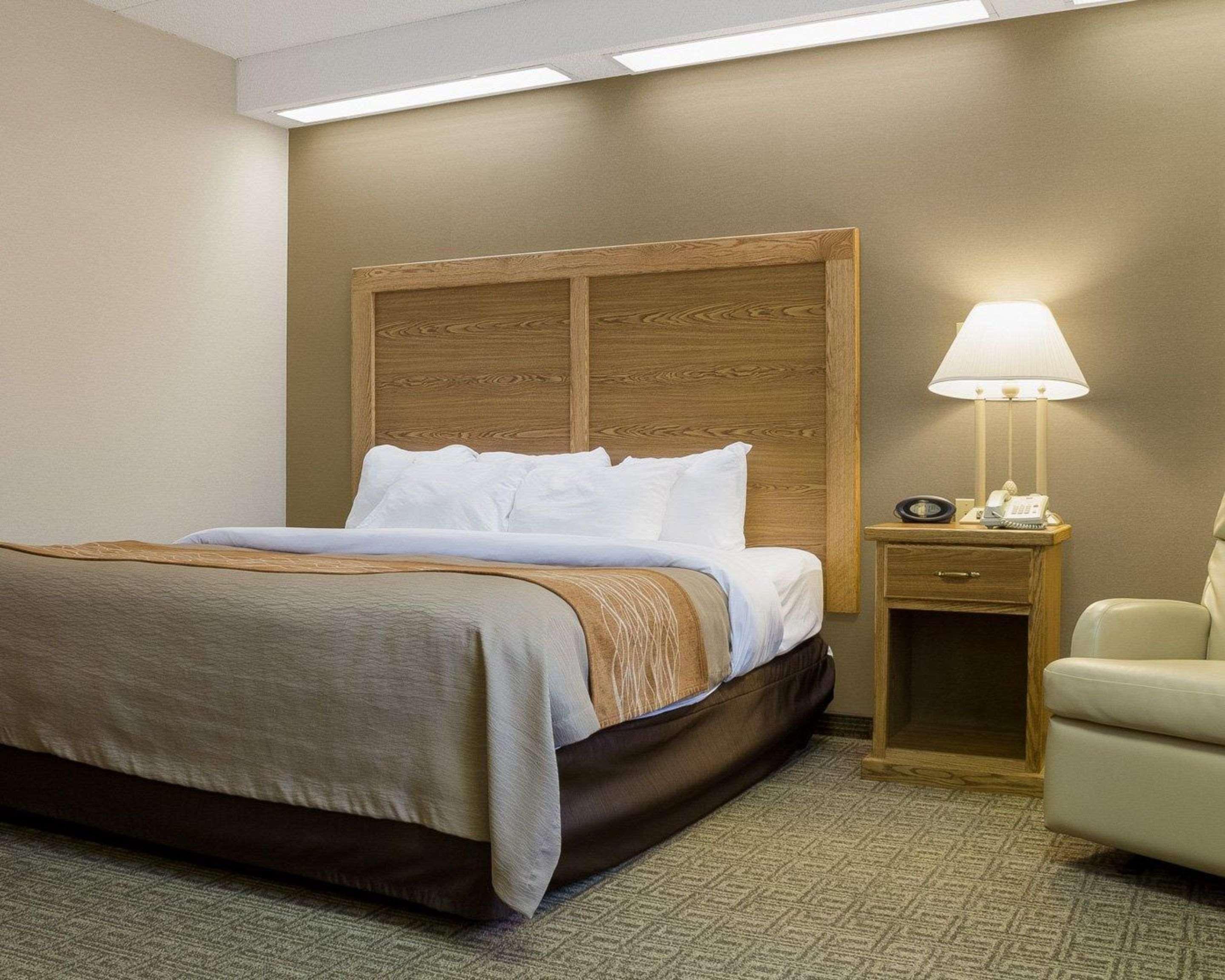 Quality Inn Bismarck I-94 Exteriör bild