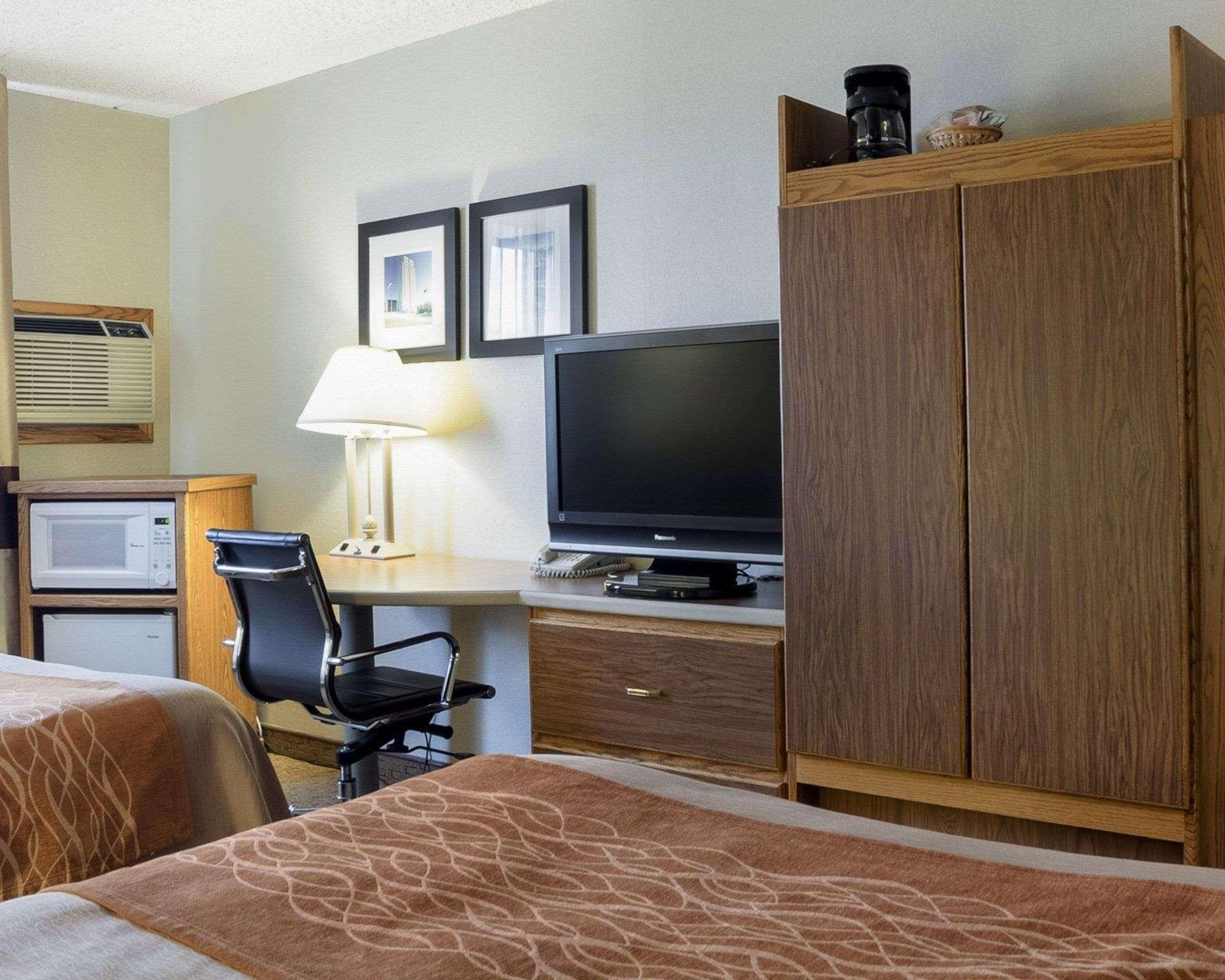 Quality Inn Bismarck I-94 Exteriör bild