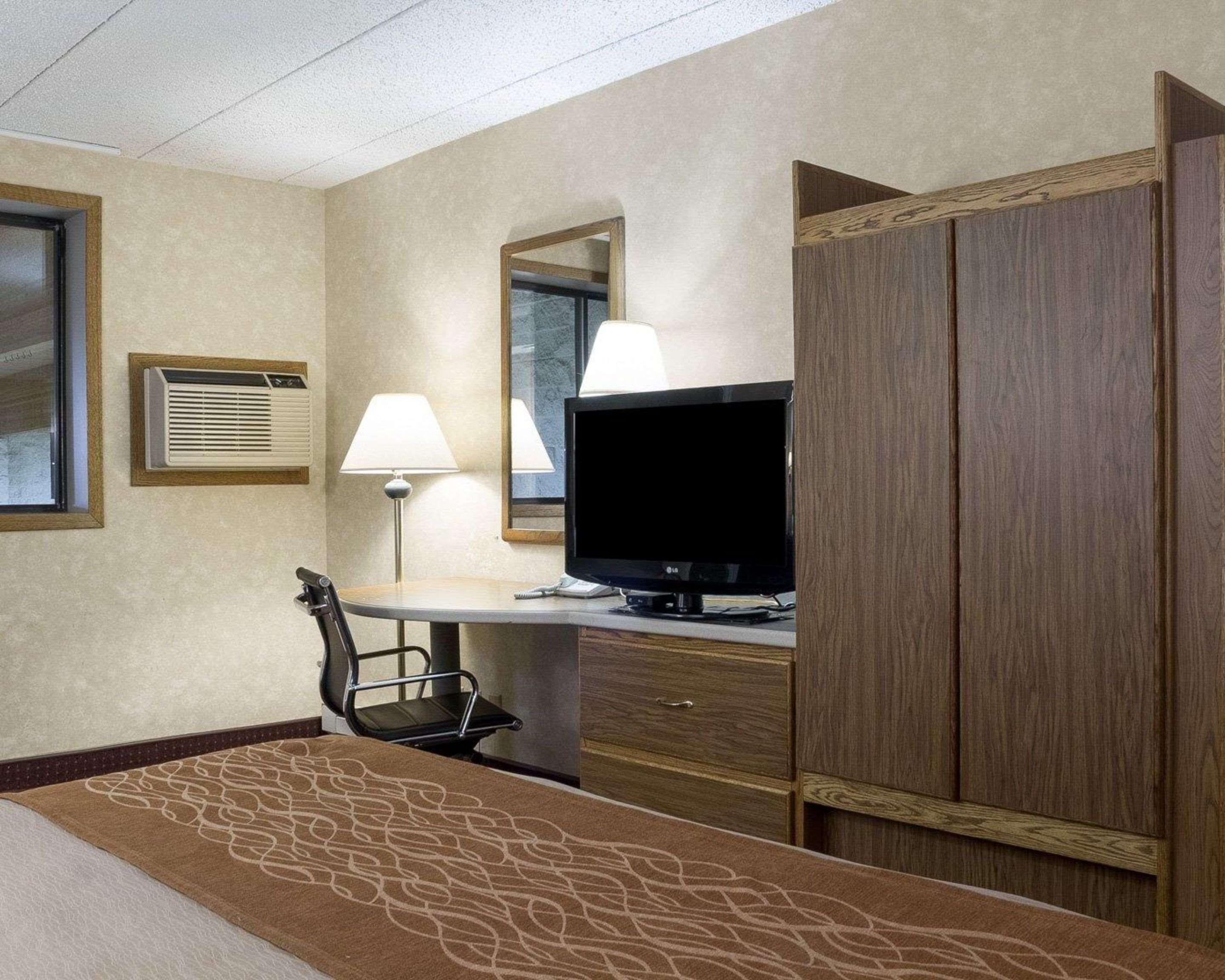 Quality Inn Bismarck I-94 Exteriör bild