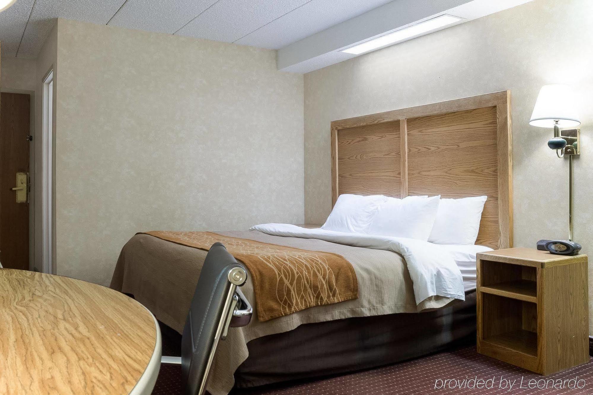 Quality Inn Bismarck I-94 Exteriör bild