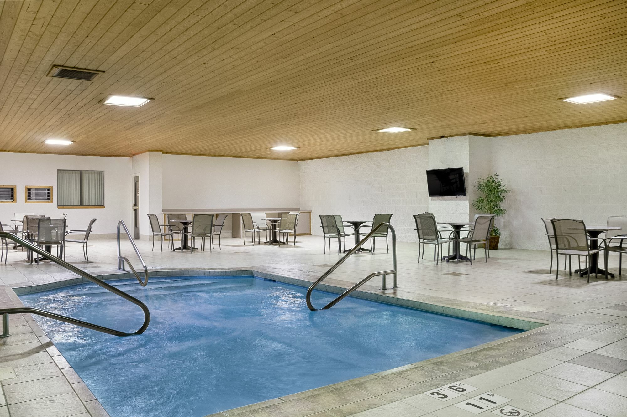 Quality Inn Bismarck I-94 Exteriör bild