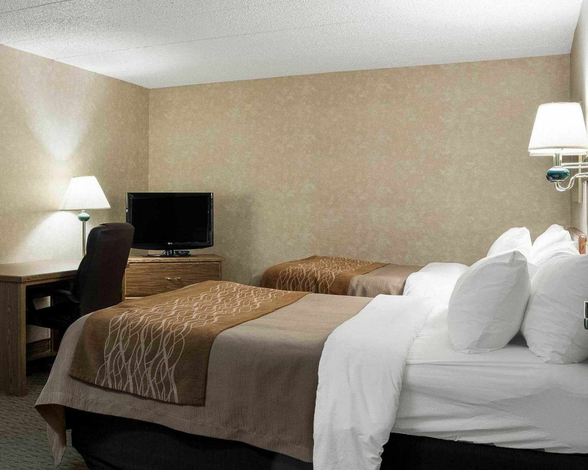 Quality Inn Bismarck I-94 Exteriör bild